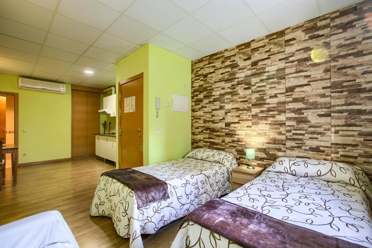 Apartamentos Barajas マドリード エクステリア 写真