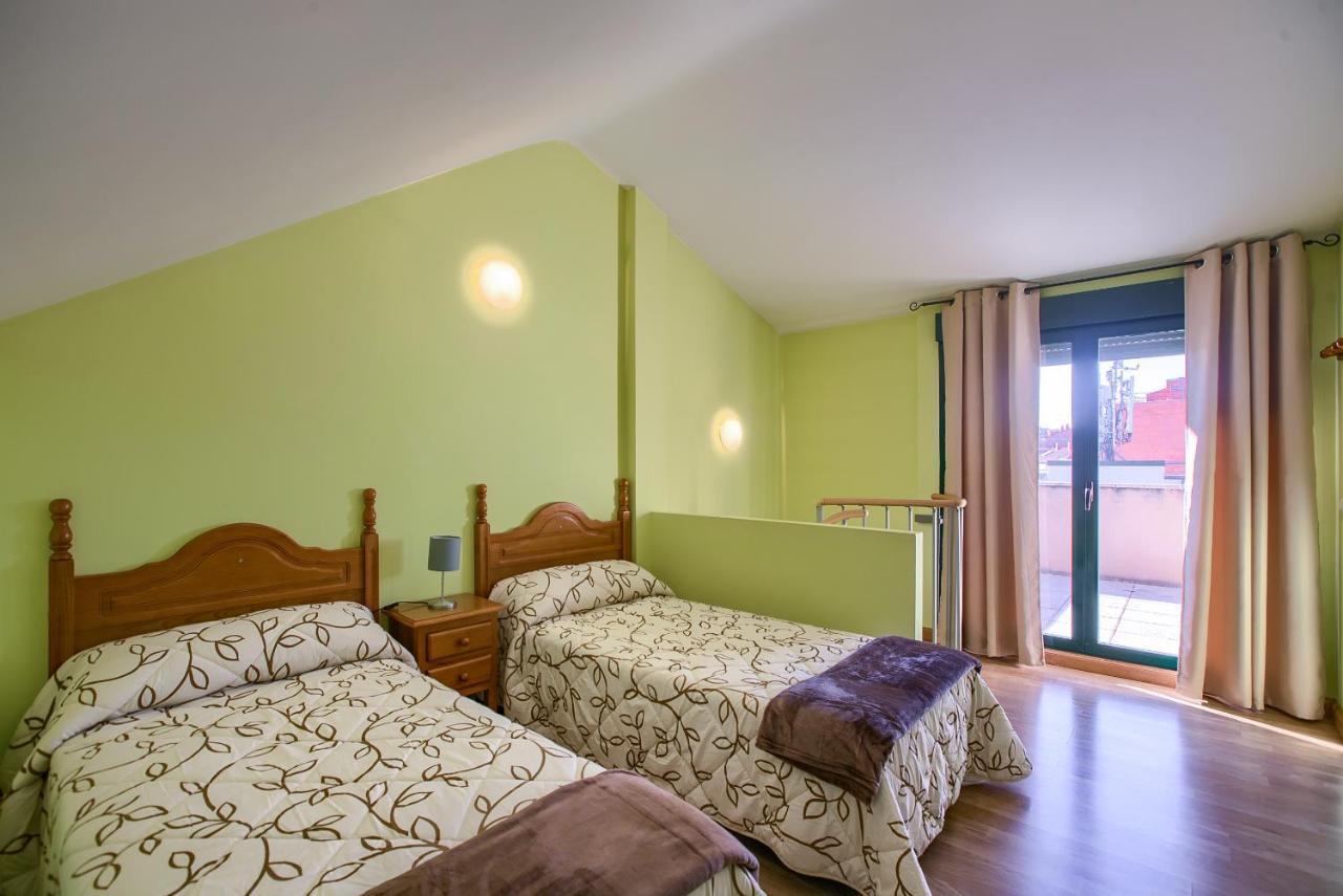 Apartamentos Barajas マドリード エクステリア 写真