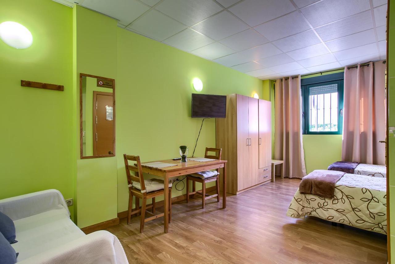 Apartamentos Barajas マドリード エクステリア 写真