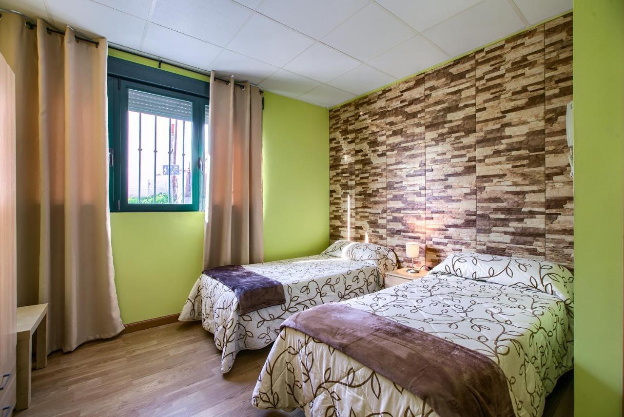 Apartamentos Barajas マドリード エクステリア 写真
