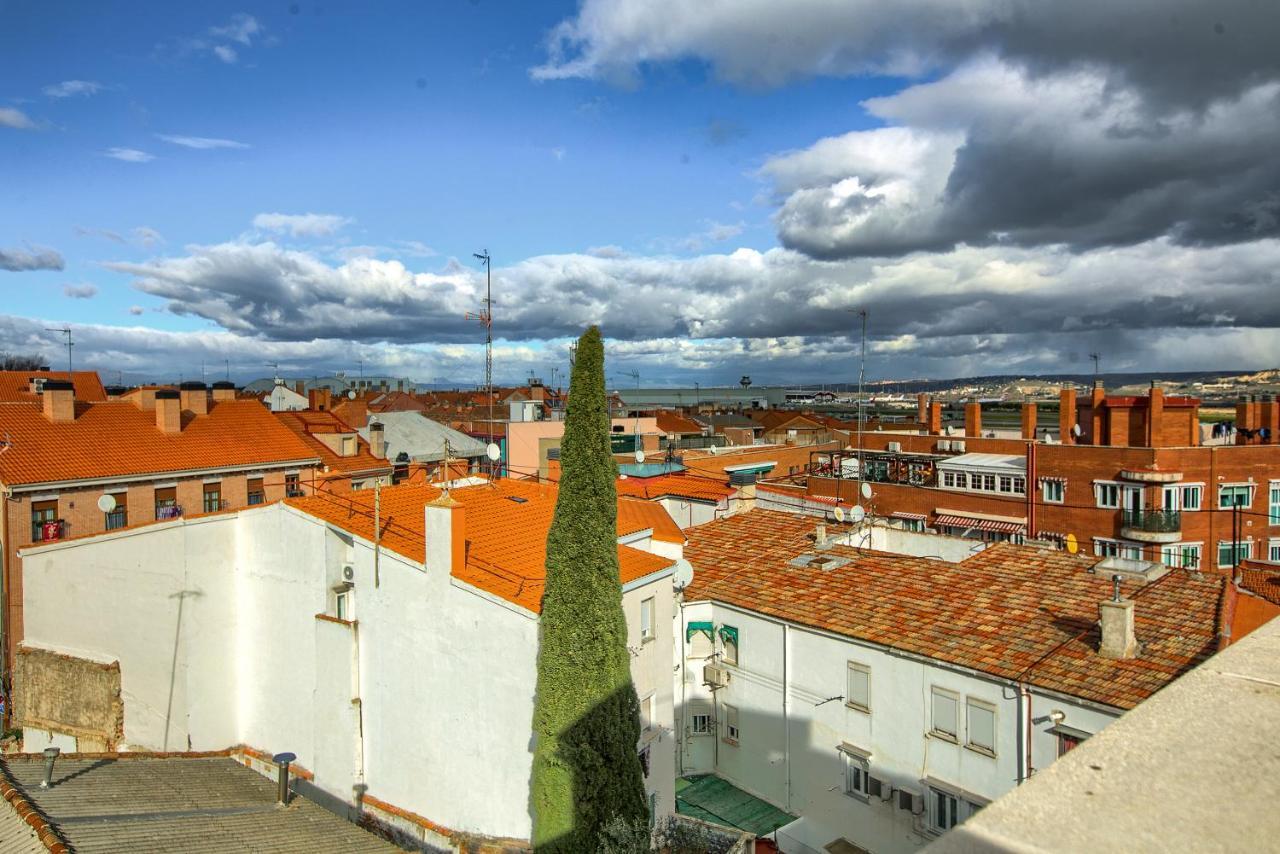 Apartamentos Barajas マドリード エクステリア 写真