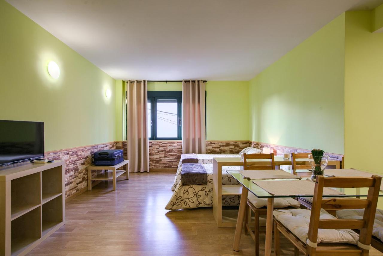 Apartamentos Barajas マドリード エクステリア 写真