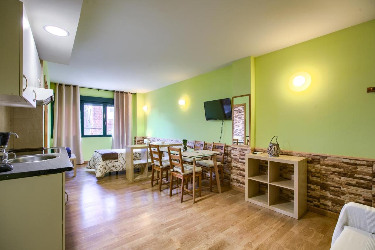 Apartamentos Barajas マドリード エクステリア 写真