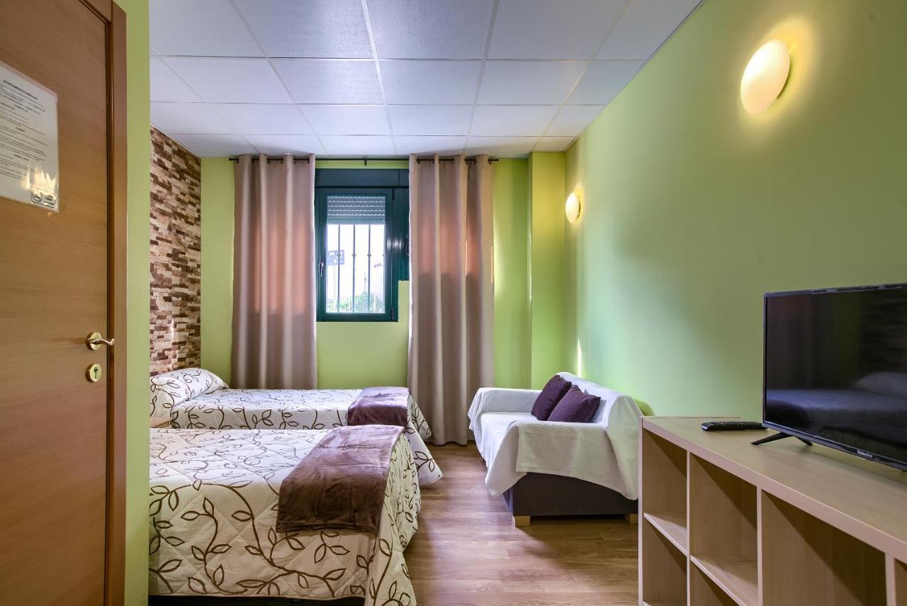 Apartamentos Barajas マドリード エクステリア 写真