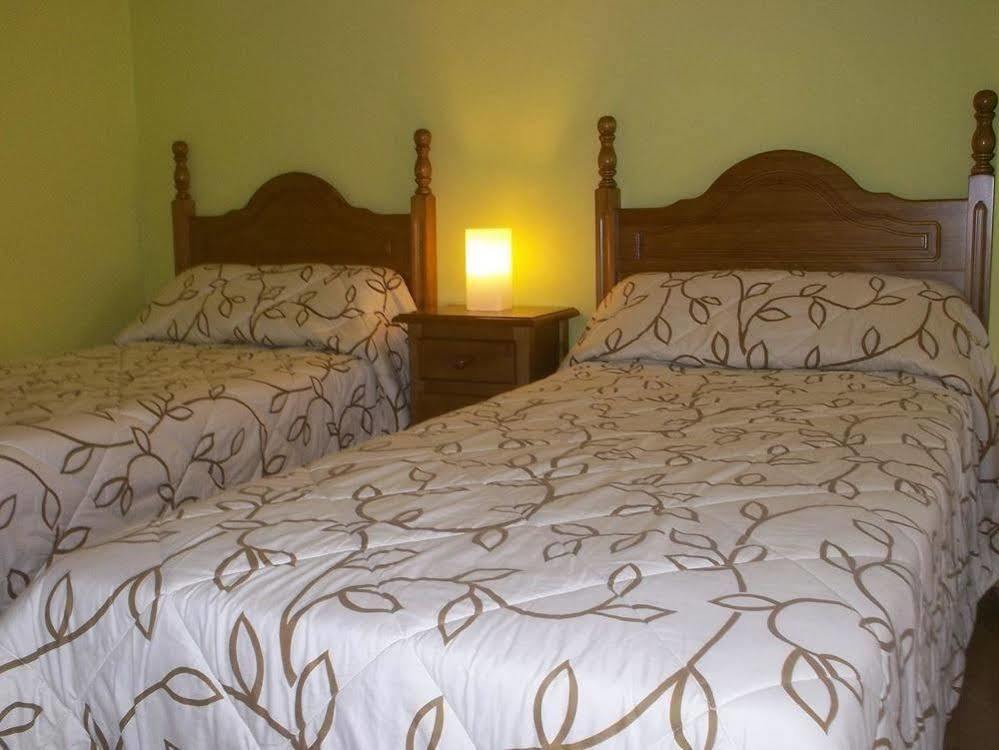 Apartamentos Barajas マドリード エクステリア 写真
